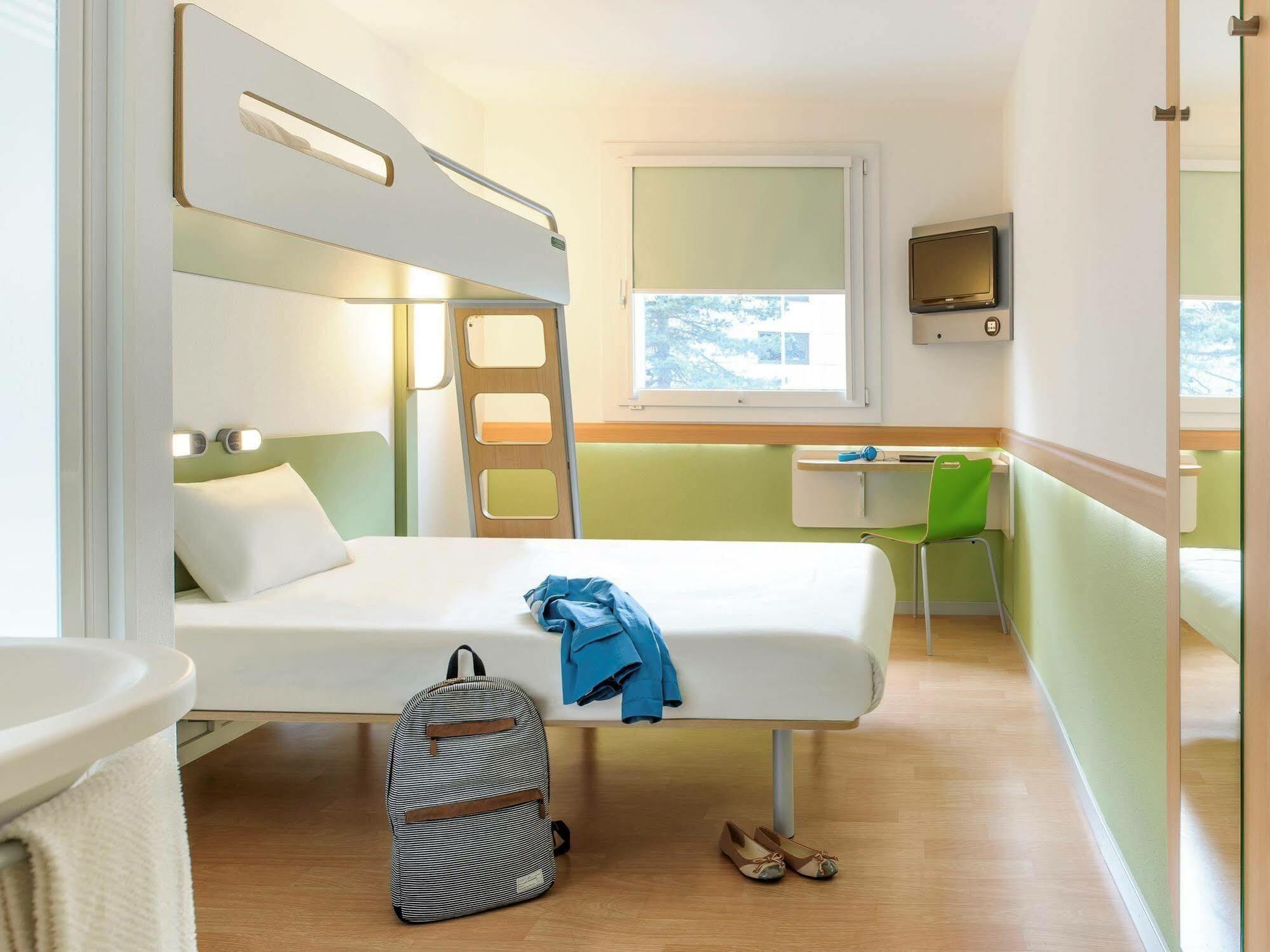 Ibis Budget Fontainebleau Avon Buitenkant foto