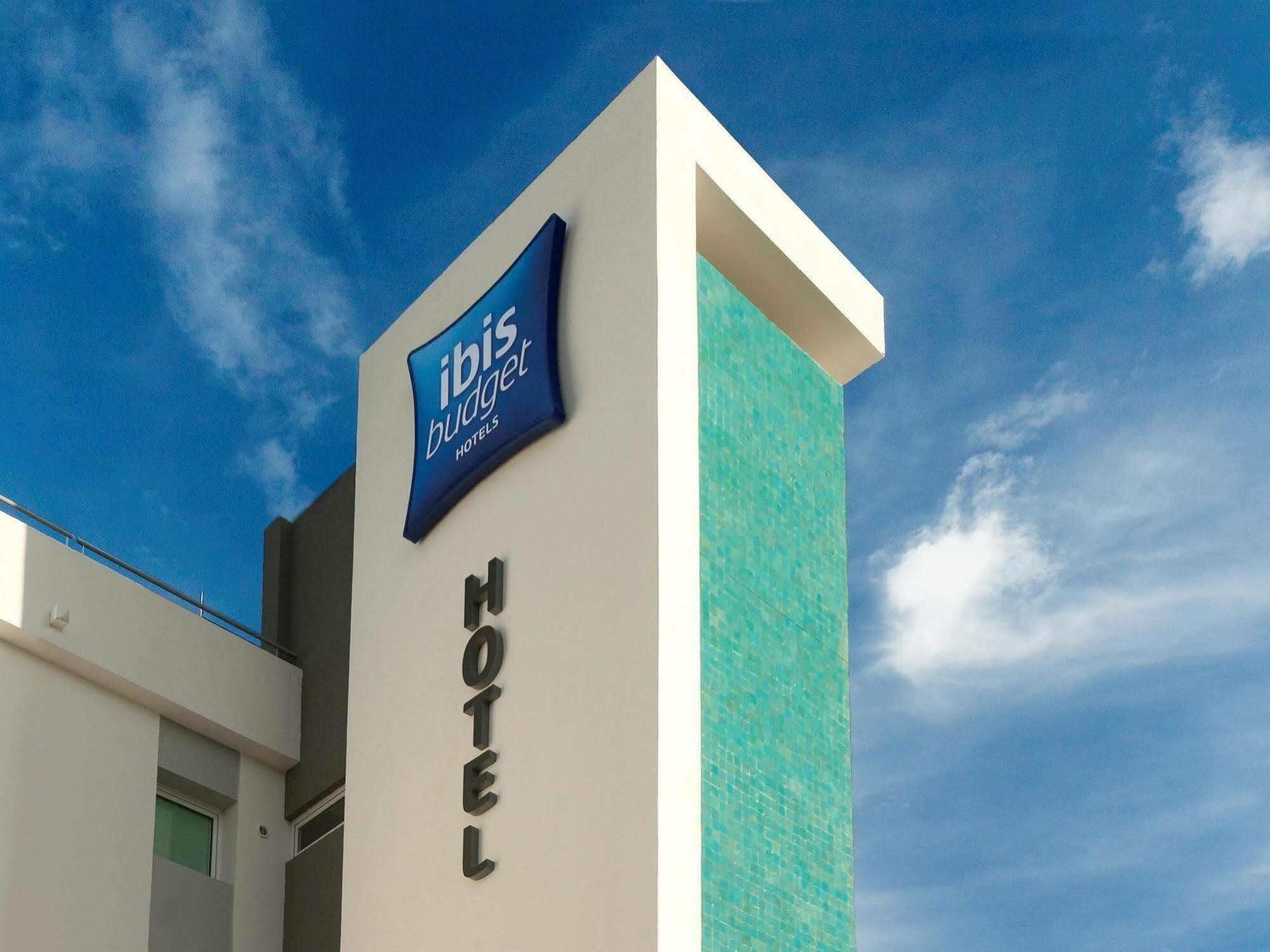 Ibis Budget Fontainebleau Avon Buitenkant foto